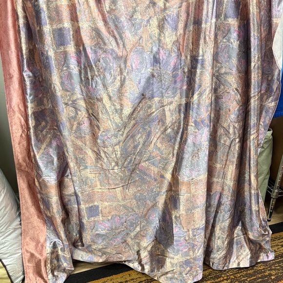 Pastel Patterned Curtains (Match Valance Post) - Picture 5 of 5